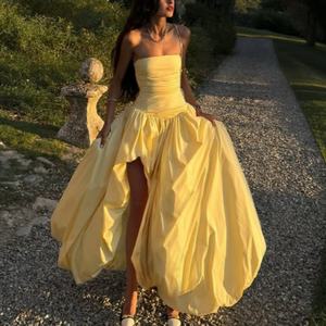 เดรสทรงใหม่สไตล์ฤดูร้อน สีพื้น เรียบหรู แต่งเชือกผูก ดีไซน์ไม่สมมาตร สายเดี่ยวรัดรูป เซ็กซี่ โชว์สะโพก ทรงเข้ารูป - Product Image 2