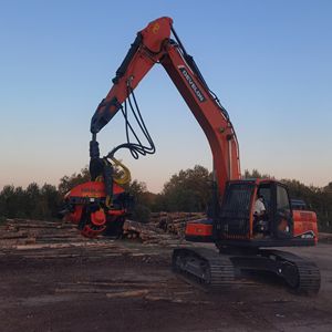 Machines à scier le bois XUVOL, coupe d'arbres, machine de 630 mm, machinerie forestière, fendeuse de bûches, excavatrice, coupe-bûches, tête de récolte - Product Image 1