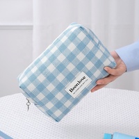 Trousse de Maquillage de Voyage en Gros avec Logo Personnalisé, Fermeture Éclair en Polyester et Poignée Souple pour Rangement de Maquillage