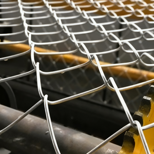 Factory Price High Quality <b>Garden</b> Fence Wire Galvanized Fence Diamond <b>Mesh</b> Wire Fence <b>Mesh</b> Wire Fencing Chain Link Fence - Product Image 5