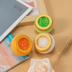 Vente en gros de produits de marque privée pour le bain en cristal scintillant doré au sel de mer Ingrédients biologiques de luxe pour le soulagement du stress Bain pour <span class=keywords><strong>bombe</strong></span> - Product Image 6