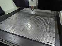 Machine de découpe CNC 1325 NC Studio Syntec pour panneaux composites en aluminium, découpe de cuivre, gravure de portes, graveur de métaux 7,5 kW, aspiration simple