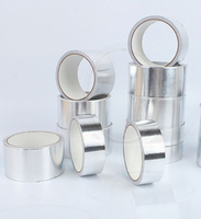 Ruban adhésif en aluminium avec adhésif acrylique pour l'étanchéité des tuyaux d'extraction de fumée, la réparation des fuites, l'isolation thermique et la protection contre l'eau
