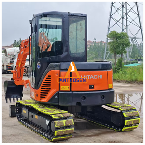 Hitachi ZX50U d'occasion 5 tonnes Petite pelleteuse sur chenilles Mini cylindre hydraulique Modèle ZX 50U 50 Marque HUADE - Product Image 6