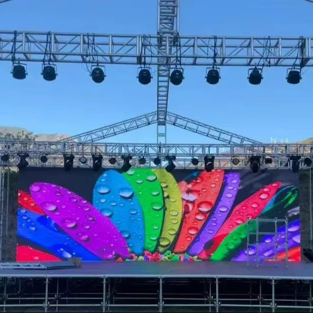 Vishow5.0 Outdoor P2.604 Rental LED Display 500*500mm High Brightness Waterproof Screen