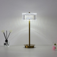 Lampe de bureau LED tactile à intensité variable, design nordique contemporain, en métal réglable, pour la maison, le bureau, l'étude, la chambre d'hôtel