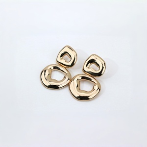 Pendientes de aro irregulares, joyería geométrica para las orejas, para fiesta, boda, regalo - Product Image 3