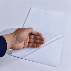 <span class=keywords><strong>Feuille</strong></span> d'autocollant <span class=keywords><strong>A4</strong></span> <span class=keywords><strong>transparente</strong></span> personnalisée en gros d'usine papier autocollant A3 auto-adhésif imperméable en PVC pour étiquette d'emballage cosmétique - Product Image 2