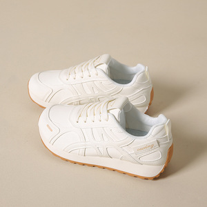 LYKU GT8007, Nuevo Estilo Coreano, Zapatos de Mujer Modernos Estilo Forrest Gump, Ligeros, Transpirables, Casuales, con Suela Gruesa y Elevada - Product Image 2