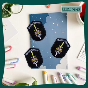 Parche Bordado de 3 Pulgadas con Diseño de Calavera y Espada de Fantasía, con la Inscripción 'Muerte a los Tiranos', para Planchar en Sombreros, Ropa, Mochilas y Jeans - Product Image 2