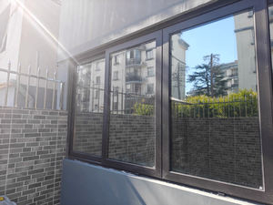 Film d'isolation PET de protection solaire auto-adhésif autocollant de fenêtre en verre <span class=keywords><strong>occultant</strong></span> complet pare-soleil de confidentialité perspective unidirectionnelle opaque - Product Image 4