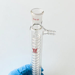 Condensador de Vidrio Borosilicato para Destilación Química, Suministros de Laboratorio Personalizables OEM, con Junta Esmerilada Estándar - Product Image 4