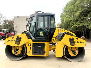 รถบดยางมะตอยแบบสองล้อคู่ 8 ตัน รุ่นใหม่ของจีน ขนาดเล็ก 8 ตัน พร้อมอะไหล่ เครื่องจักรอเนกประสงค์สำหรับโครงการขนาด 7 12 20 ตัน - Product Image 6