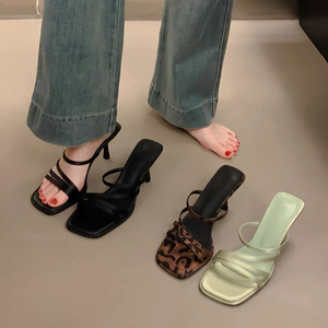 Sandales à talons hauts éblouissantes pour femmes, collection été 2026, sandales à talons aiguilles inspirées des fées avec fines brides - Product Image 2