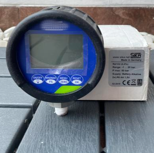 Manómetro Digital SIKA P700.3 de Alto Rendimiento D2 (-1 a 700 Bar) Alta Precisión 1 Año de Garantía - Product Image 3