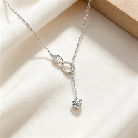 Collier pendentif croix en forme de Y infini en argent sterling 925 plaqué rhodium/or avec moissanite 1 carat VVS, tendance et très vendu pour femme