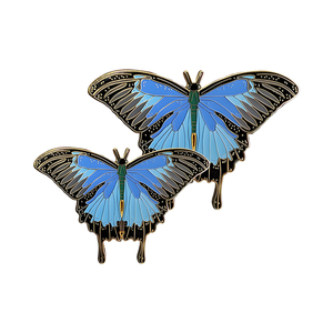 Épingles papillon personnalisées réalistes très 3D émail dur coloré insecte insigne métal chapeau ornement vêtements accessoires cadeaux de mode - Product Image 4
