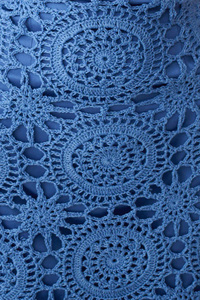 Mini Abito Tubino Blu all'Uncinetto con Motivo Circolare, Scollo a Cuore, Vestibilità Slim, Senza Colletto, Stile Vintage, per Uso Quotidiano da Donna - Vendita all'Ingrosso - Product Image 4