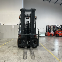 Vente flash : chariot élévateur électrique HELI CPD35 3,5 tonnes 4x4, empattement 1750 mm, zéro émission, charge rapide