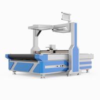 Machine de découpe de cuir automatique efficace à couteau chaud et à couteau oscillant avec PLC Ruida, projecteur de pompe et table à vide