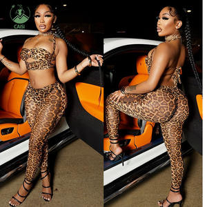 Sexy Damenbekleidung Zweiteiliges Set mit Leopardenmuster, bestehend aus ausgeschnittenem Neckholder-Top und Röhrenhose, zweiteiliges Outfit - Product Image 1