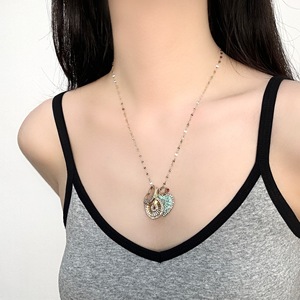 Collar gargantilla vintage con capas de girasoles <span class=keywords><strong>azules</strong></span> para <span class=keywords><strong>mujer</strong></span>, un accesorio de collar de clavícula lujoso y sofisticado. - Product Image 2