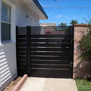 Portail agricole robuste en acier galvanisé avec loquet et treillis métallique pour enclos de bétail - Product Image 3