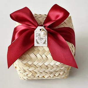 Boîte à bijoux en paille naturelle tressée à la main avec nœud en satin, boîte de rangement écologique tressée pour bijoux et cadeaux - Product Image 3