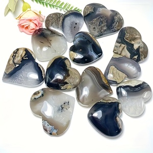 Venta al por Mayor de Cristal Natural Fluorescente, Ágata en Forma de Corazón, Reiki, Feng Shui, Brillante Bajo Luz UV, Decoración para el Hogar y la Oficina - Product Image 3