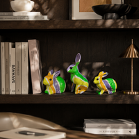 Statue de lapin moderne en résine, faite à la main, style graffiti, jouet artistique animalier, avec impression par transfert d'eau colorée, figurine de rue pour la maison et le bureau