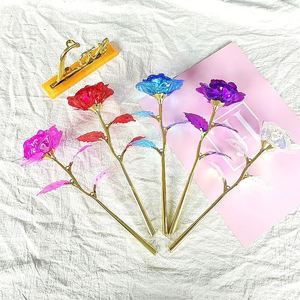 Rose en feuille d'or de style artisanal avec forme rectangulaire - Fourniture idéale pour les mariages, la Journée de la Terre et bien plus encore - Product Image 1