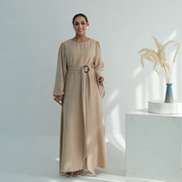 Robe Abaya de Mariage Élégante pour Femme Musulmane en Polyester, Couleur Unie, Longueur Ras du Sol, Manches Longues, Respirante, avec Boucle en Bois, Modeste