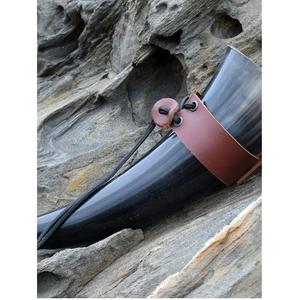 Cuerno Natural para Beber Hecho a Mano, Acabado Pulido, Estilo Vikingo, Disponible para la Venta - Product Image 4