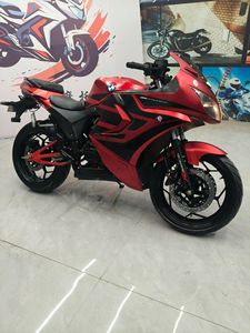 Motocyclettes d'occasion haut de gamme BMWi Aurora 250cc, configuration haut de gamme complète, motos de course, motos sportives, état d'origine - Product Image 1