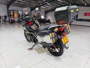 <span class=keywords><strong>Suzuki</strong></span> DL250 V-Strom <span class=keywords><strong>250</strong></span> 250cc <span class=keywords><strong>Moto</strong></span> Affidabile per Avventure a Lunga Distanza con Velocità Massima >180km/h - Product Image 1