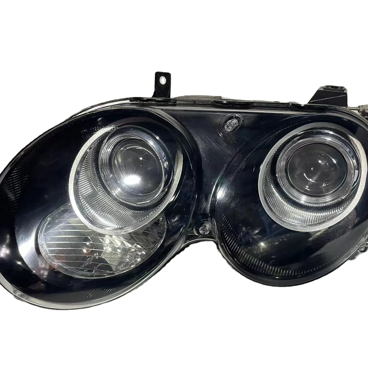 Untuk Penjualan Langsung dari Bentley GT Headlight Assembly Produsen Sistem Pencahayaan Otomatis dari Suku Cadang OEM Asli Yang Dibongkar Pada Tahun 2013