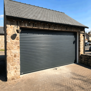 Porte de garage automatique à enroulement en aluminium, porte en verre, porte coulissante insonorisée, isolation thermique, design moderne de luxe pour villa, sur mesure - Product Image 2
