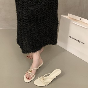 Sandalias Planas de Piel Sintética para Mujer, Ligeras, de Verano, con Punta Cerrada, Diseño Moderno, Suela de Goma - Product Image 2