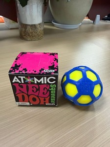 Nuevo Juguete Antiestrés de Silicona Suave Atomic Nee, Pelotas para Aliviar la Ansiedad, Regalo para Adultos y Adolescentes, Recuerdos para Fiestas - Product Image 5