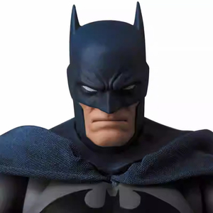 New CT Bat-mans Hush Action Figure Model Statue Mafex 105 PVC Toy Black and <strong>Blue</strong> Version Anime Color Box 1:8 Scale Gift - Product Image 5