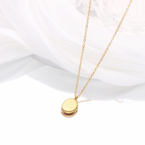 Collier pendentif en or 18 carats en gros, bijoux en acier inoxydable pour femmes, vente chaude, cadeaux avec stock suffisant - Product Image 3
