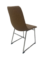 Chaise de salle à manger en cuir avec base en traîneau chromé et structure en tube de fer, chaise de restaurant, d'hôtel ou de banquet