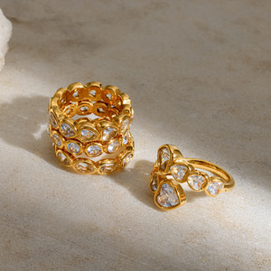 แหวนเพชรรูปหัวใจสำหรับผู้หญิง เครื่องประดับชุบทองแบบซ้อนได้ สวมใส่ได้ทุกวัน - Product Image 1