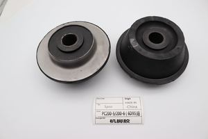 เหมาะสำหรับ Komatsu PC200-5 PC200-6 6D95 ยางรองแท่นเครื่องยนต์ 20Y-01-12210 (ด้านหน้าและด้านหลัง) อะไหล่รถขุด - Product Image 4