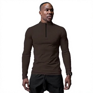 Fabricant de T-shirts de Performance Personnalisés pour l'Entraînement – Vêtements de Compression de Sport Anti-Transpiration en Polyester et Spandex avec Broderie et Marque Privée - Product Image 1