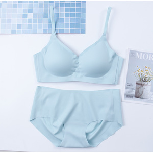 Confortevole senza soluzione di continuità delle donne della biancheria intima set e del reggiseno spinge verso l'alto il reggiseno penty sexy delle donne adolescenti reggiseno imbottito set - Product Image 3