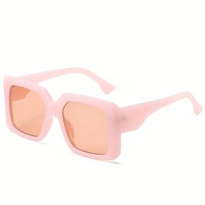 Gafas de Sol Cuadradas Extra Grandes con Logotipo Personalizado, Gafas de Sol de Moda 2025 con Degradado, Protección UV400 para Mujer - Product Image 6