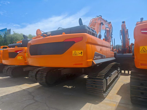 รถขุดตีนตะขาบ DEVELON DX400 ขนาด 42.1 ตัน สำหรับงานเหมืองหนัก พร้อมมอเตอร์เกียร์บ็อกซ์ รับประกัน 1 ปี สำหรับงานขุดหินแข็ง งานขนถ่ายวัสดุหนักในเหมือง - Product Image 1