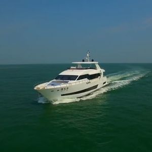 เรือยอชท์สำหรับ96ft เชื้อเพลิงดีเซลหรูหราแบบพรีเมี่ยมห้องโดยสารไฟเบอร์กลาสเรือลาดตระเวนสภาพใหม่สำหรับการผจญภัยทางน้ำที่สะดวกสบาย - Product Image 6