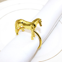 Vente en gros d'anneaux de serviette de cheval 3D en métal doré et argent pour décoration de table de carnaval